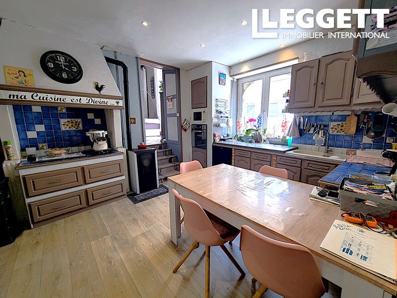 Property photo 2 of 10