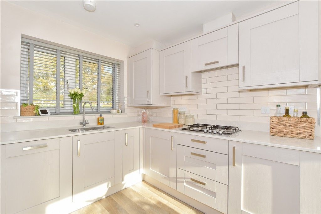 Property photo 2 of 14 Kitchen/ Dining Room