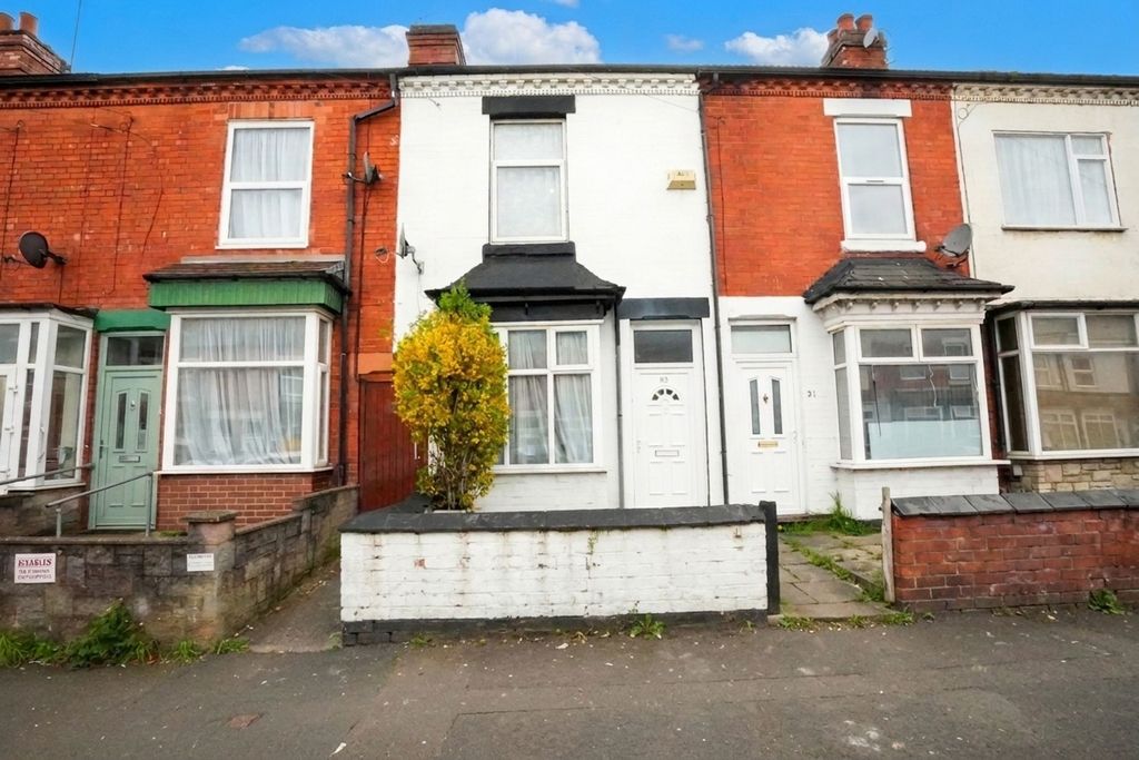 Property photo 1 of 12