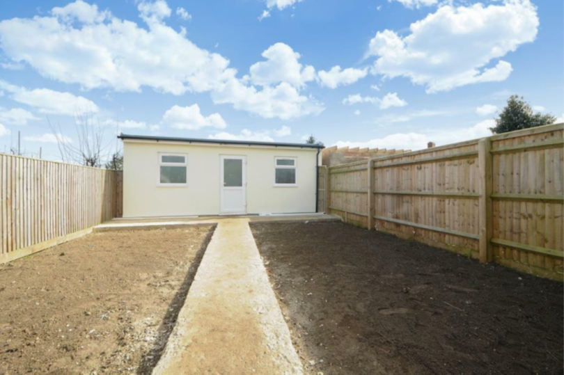 Property photo 2 of 8