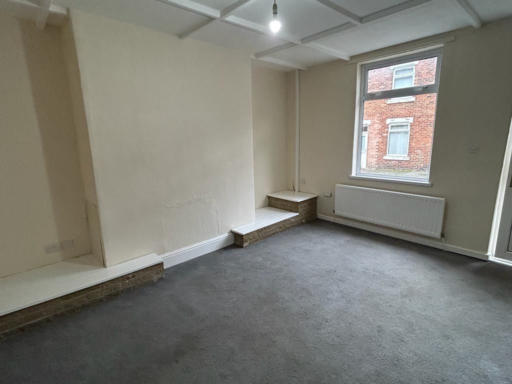 Property photo 3 of 10 Gallery