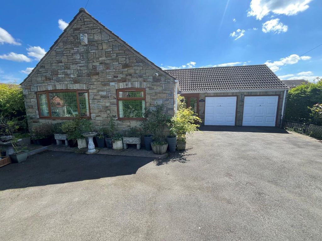 Property photo 1 of 15 Front View.Jpg
