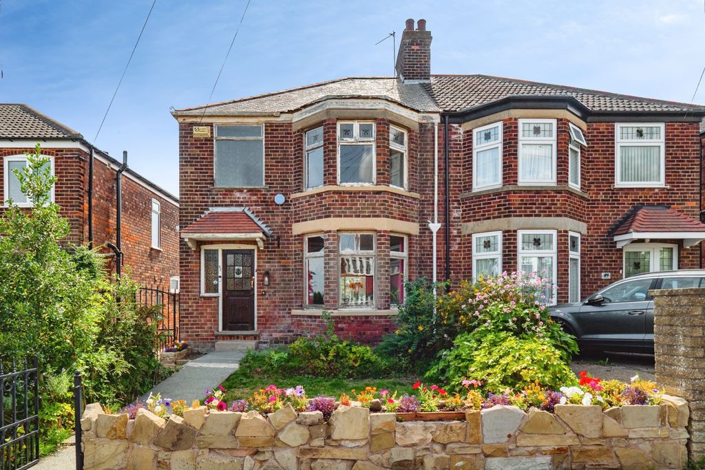 Property photo 1 of 59