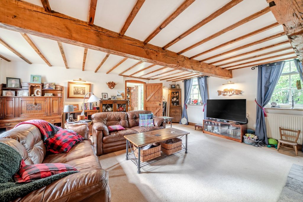 Property photo 1 of 26 Picture No. 13