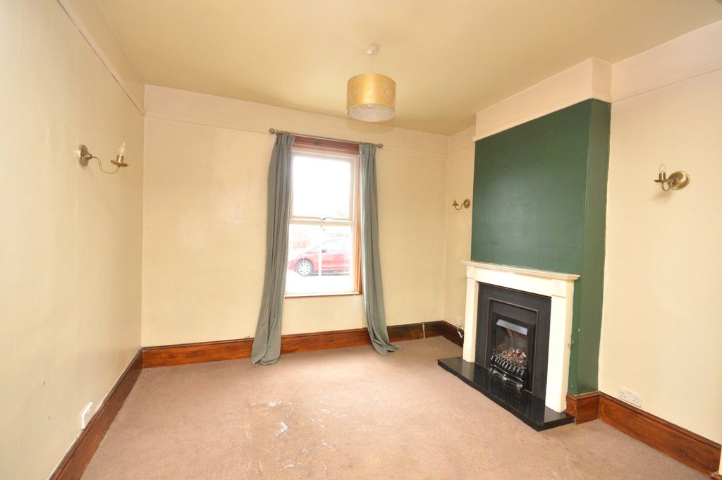 Property photo 2 of 12 Picture No. 03