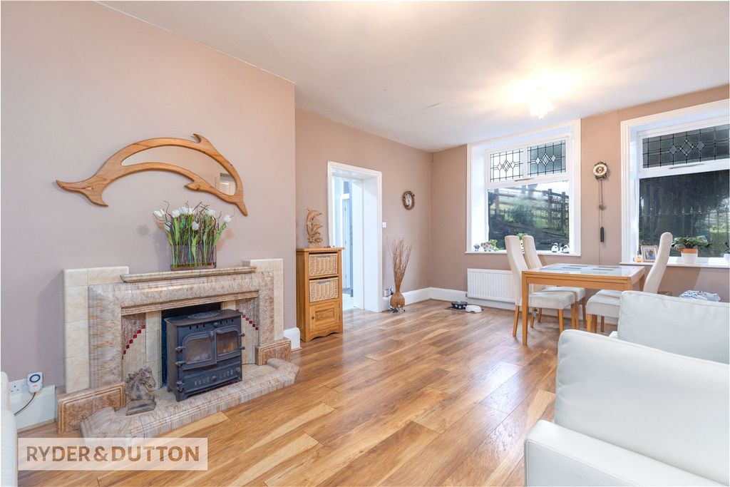 Property photo 3 of 47 Picture No. 27