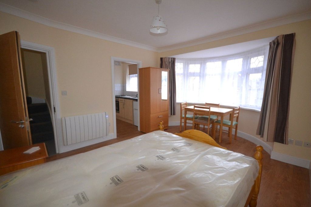 Property photo 2 of 4 Picture No. 02