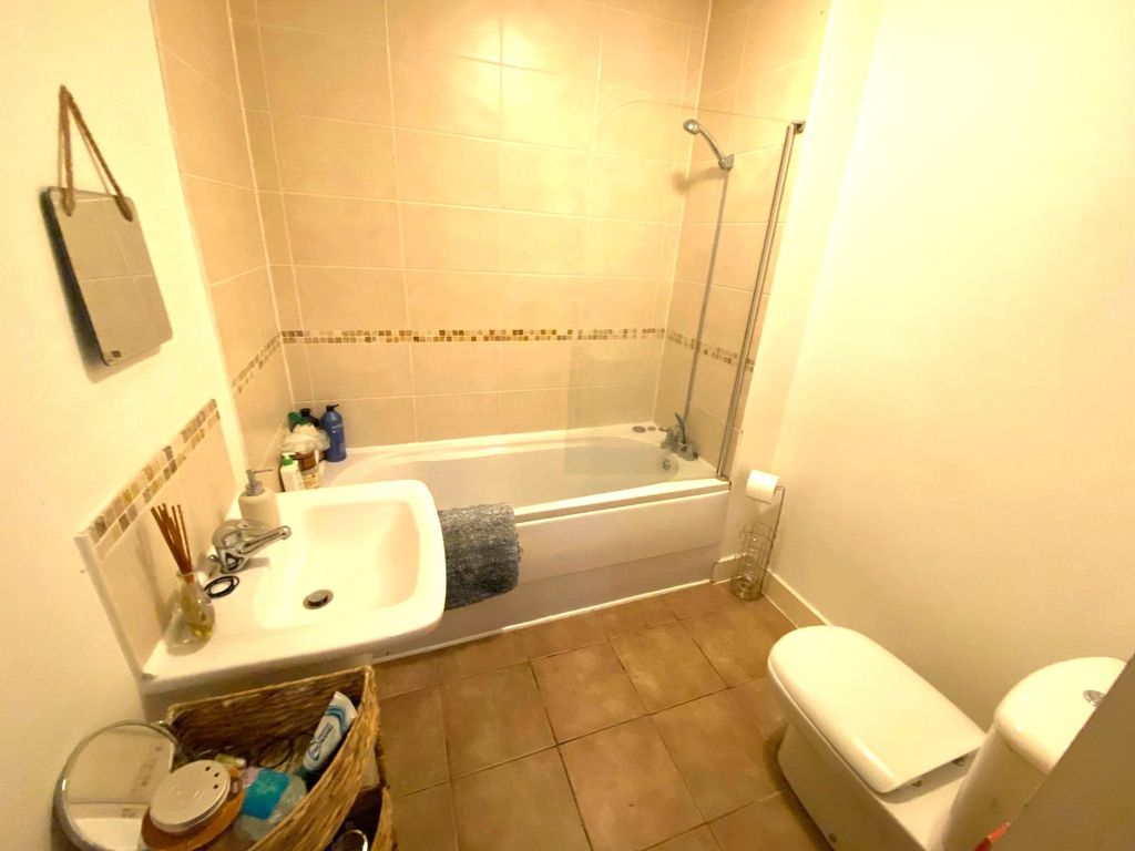 Property photo 3 of 4 Picture No. 07