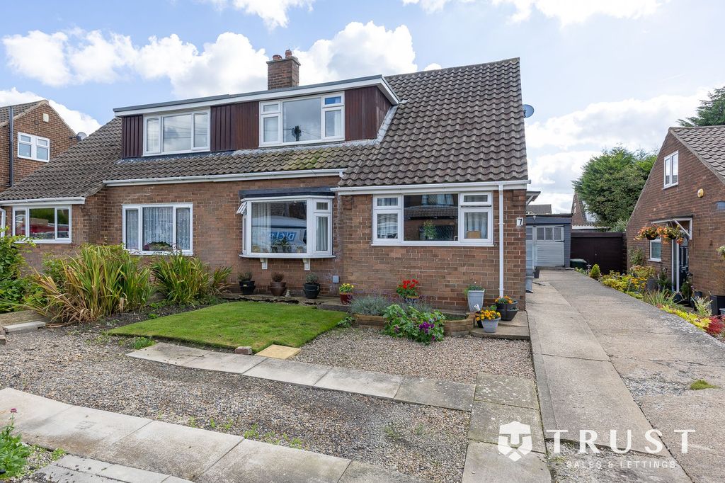 Property photo 1 of 41