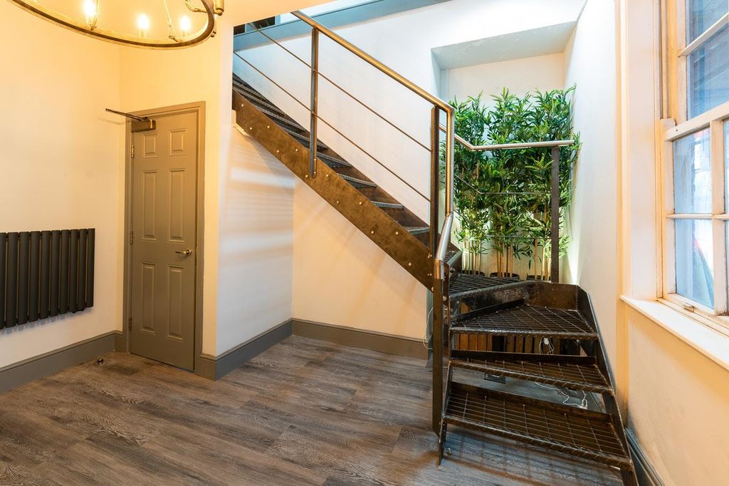 Property photo 2 of 7 Lowres-6.Jpg