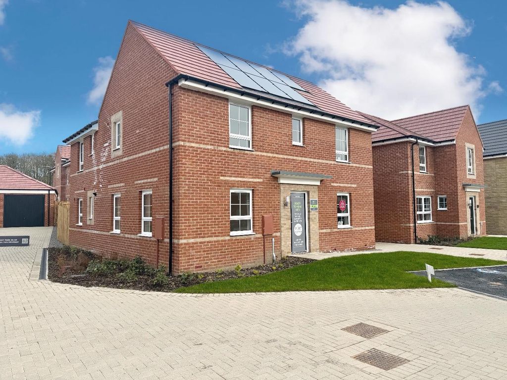 Property photo 1 of 12 External