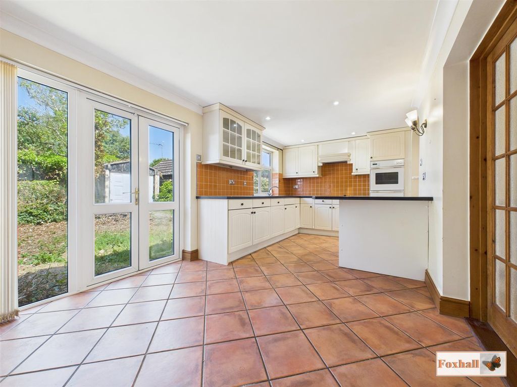 Property photo 2 of 23 Kitchen/Dining Room