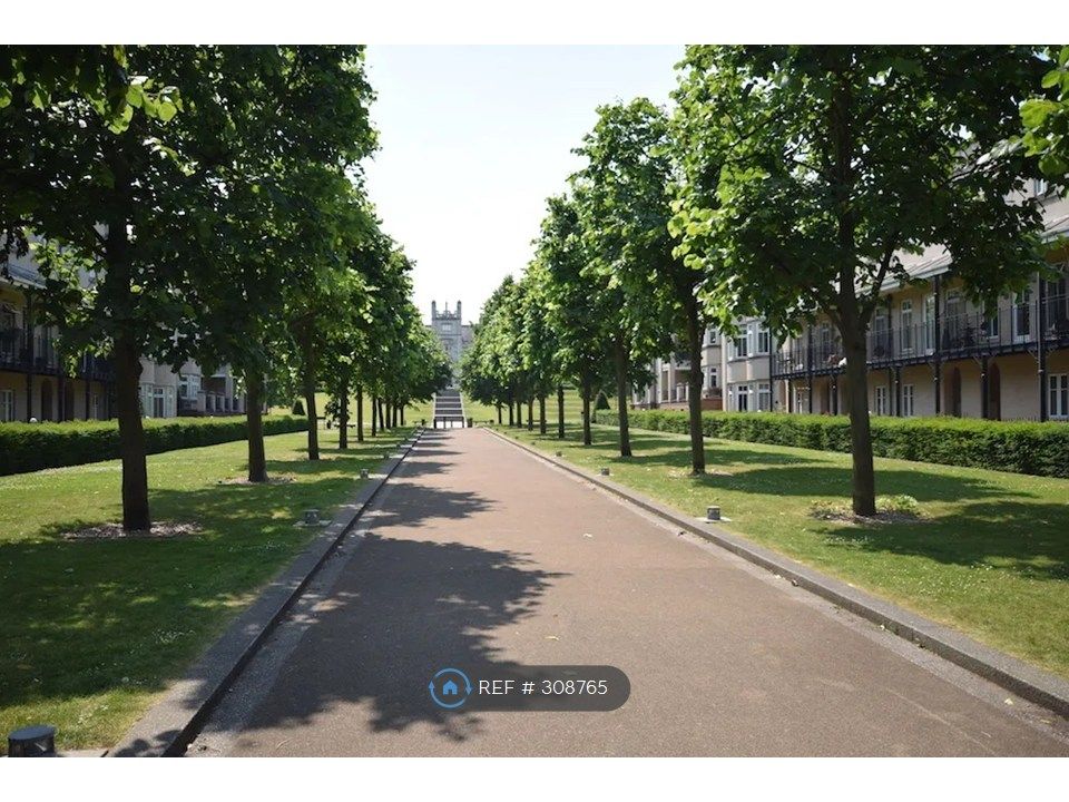 Property photo 2 of 19 Street View