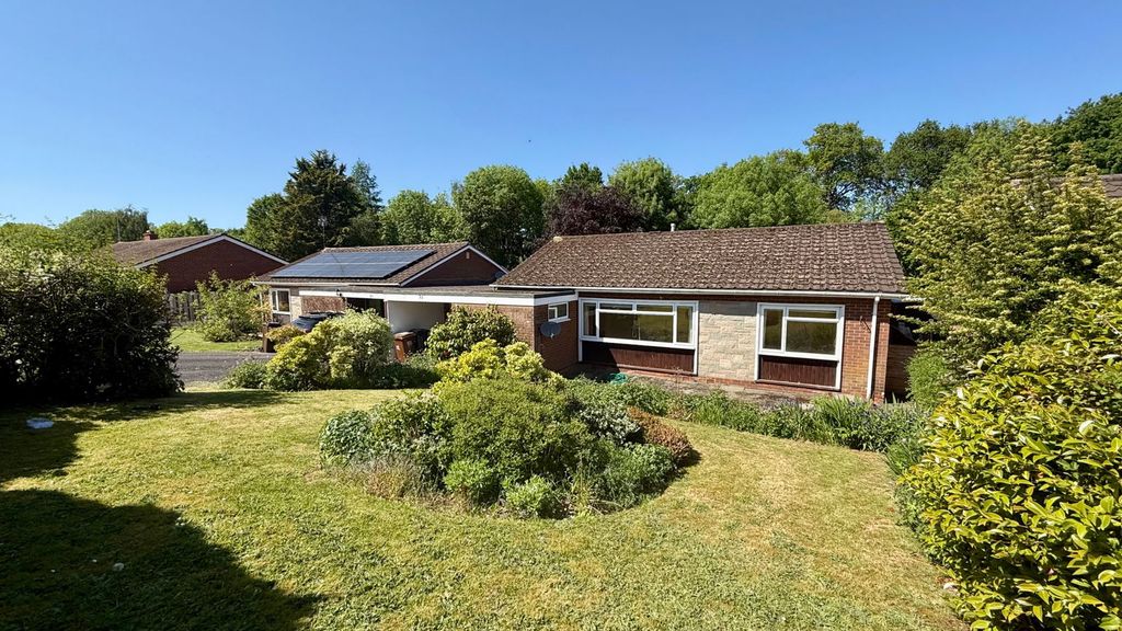 Property photo 1 of 13