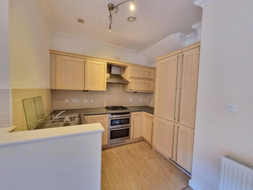 Property photo 3 of 15 Kitchen