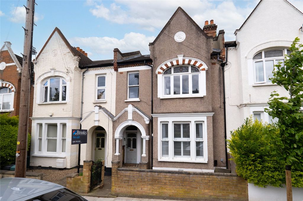 Property photo 2 of 10 Picture No. 29