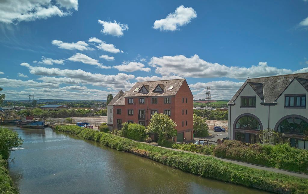 Property photo 1 of 23 River Meadows