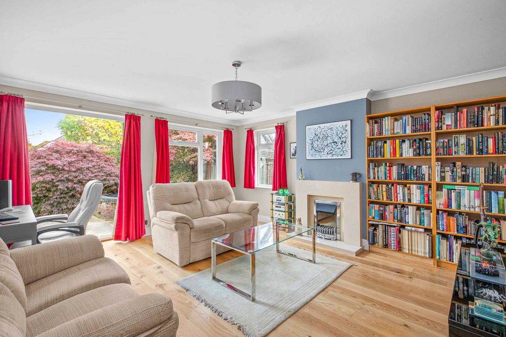 Property photo 2 of 13