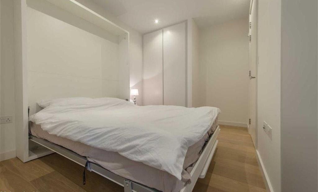 Property photo 3 of 16 61E53217-5692-47B...
