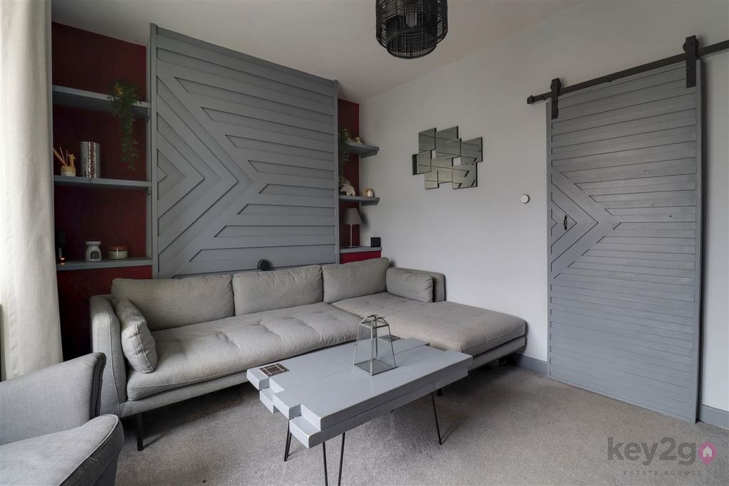 Property photo 3 of 18 Img_7877-Img_7879.Jpg