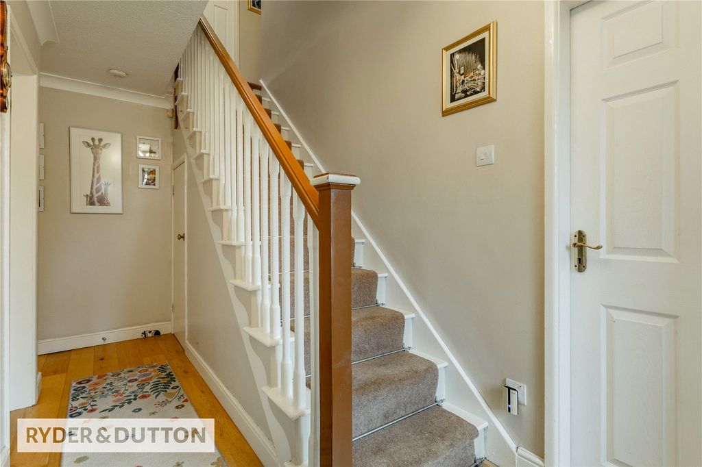 Property photo 2 of 16 Picture 2