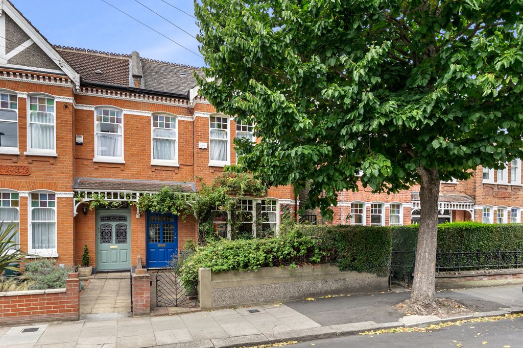 Property photo 1 of 16 Picture No. 04