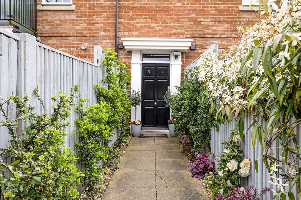Property photo 1 of 15 Picture No. 52