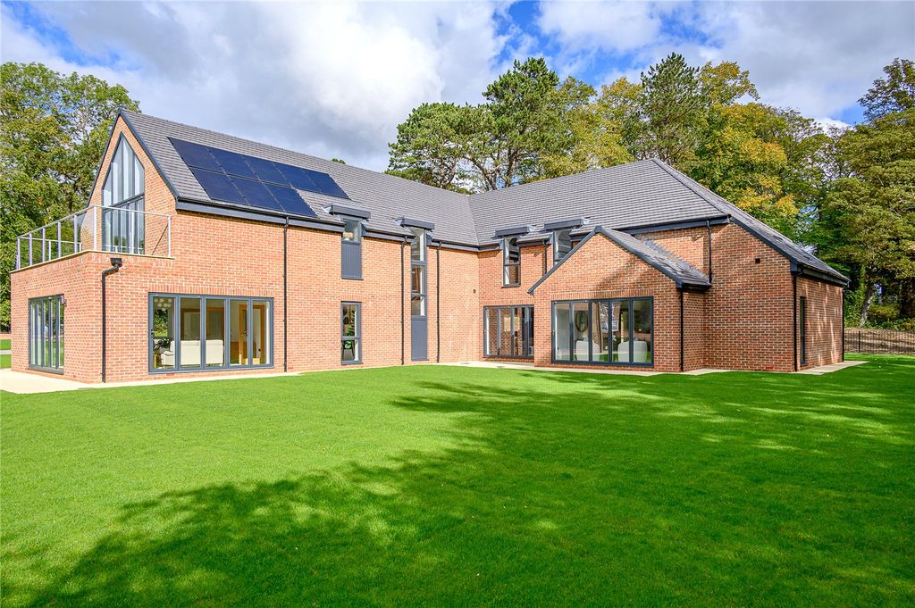 Property photo 3 of 56 Picture No. 41