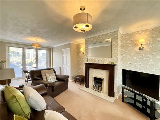 Property photo 2 of 20 Lounge/Diner