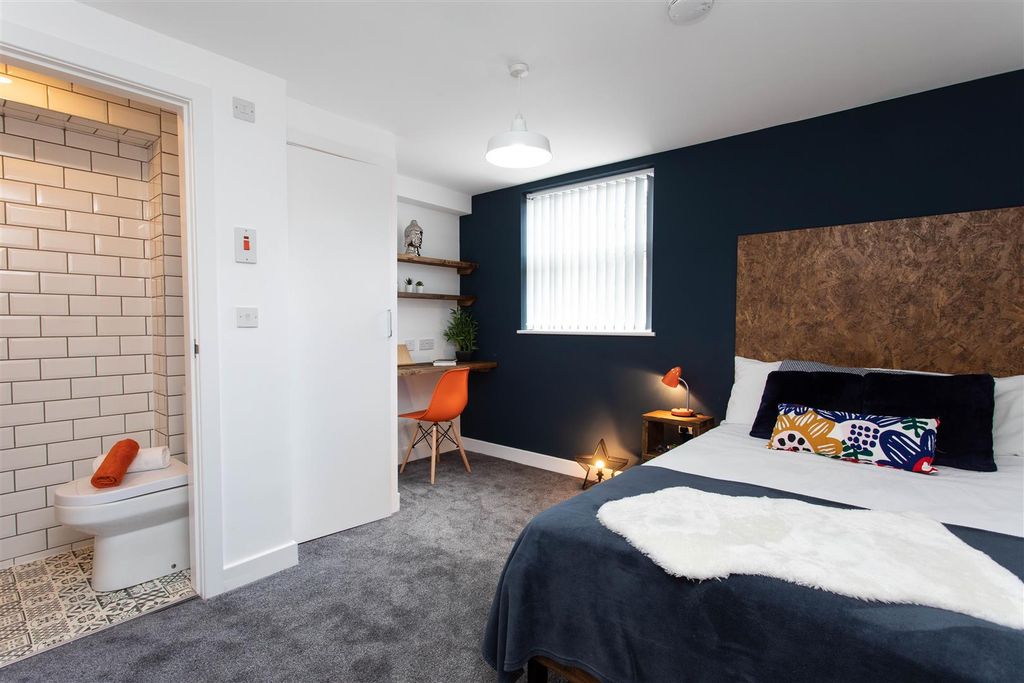 Property photo 1 of 8 76 St Georges Rd Edit-26.Jpg