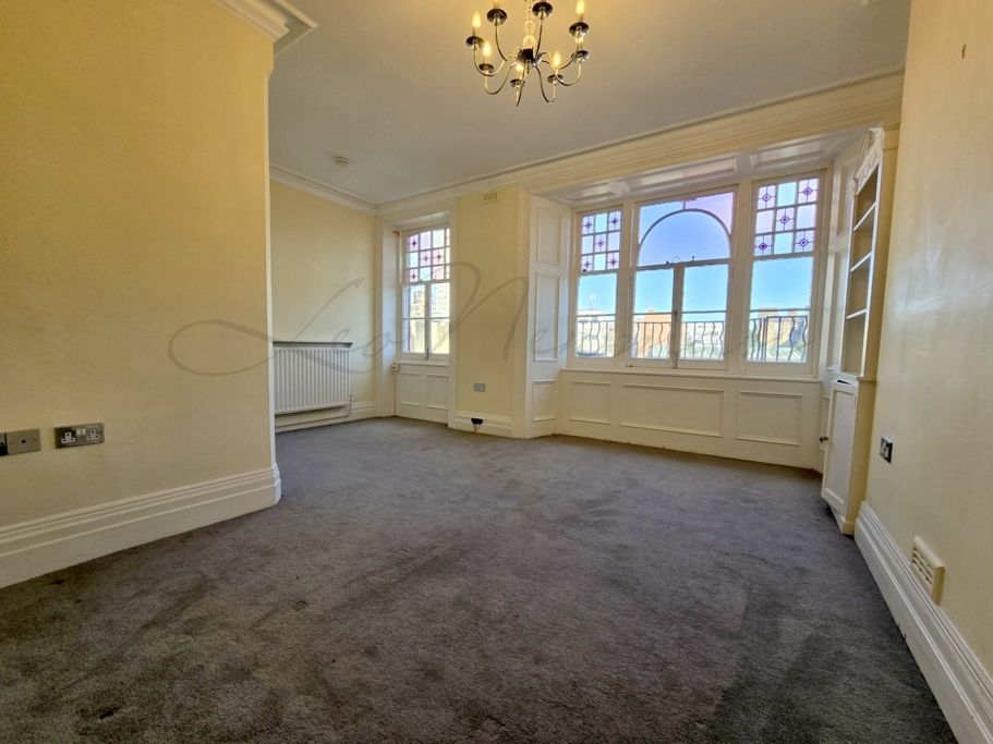 Property photo 3 of 15 Jpg