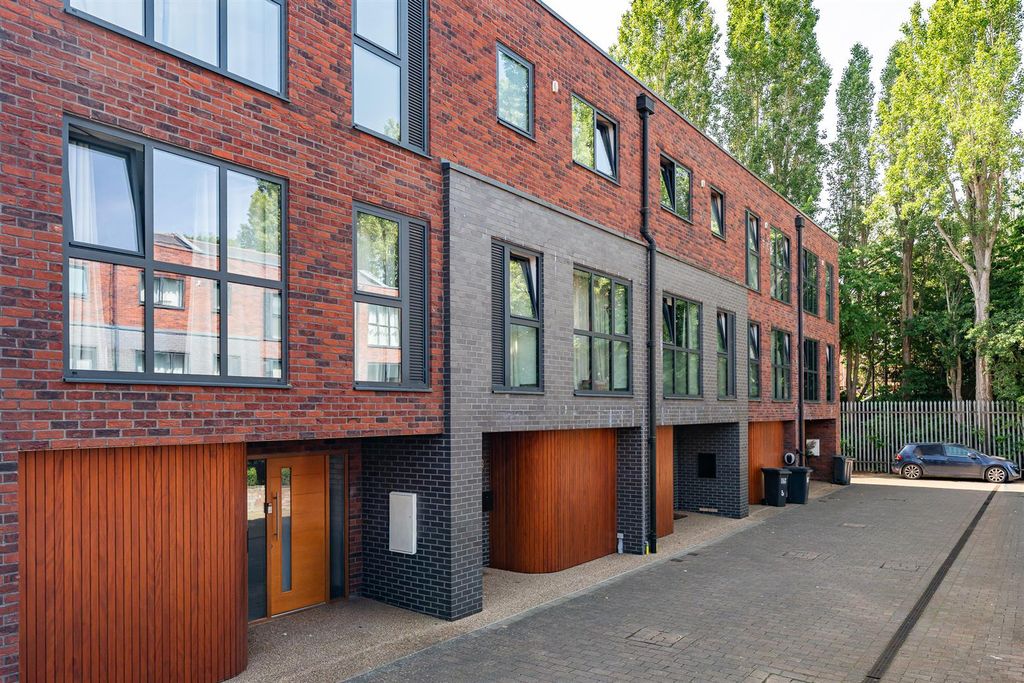 Property photo 1 of 40 External-4.Jpg