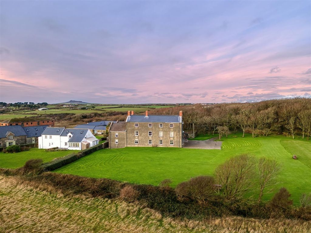 Property photo 3 of 32 Dji_0402_Hdr.Jpeg