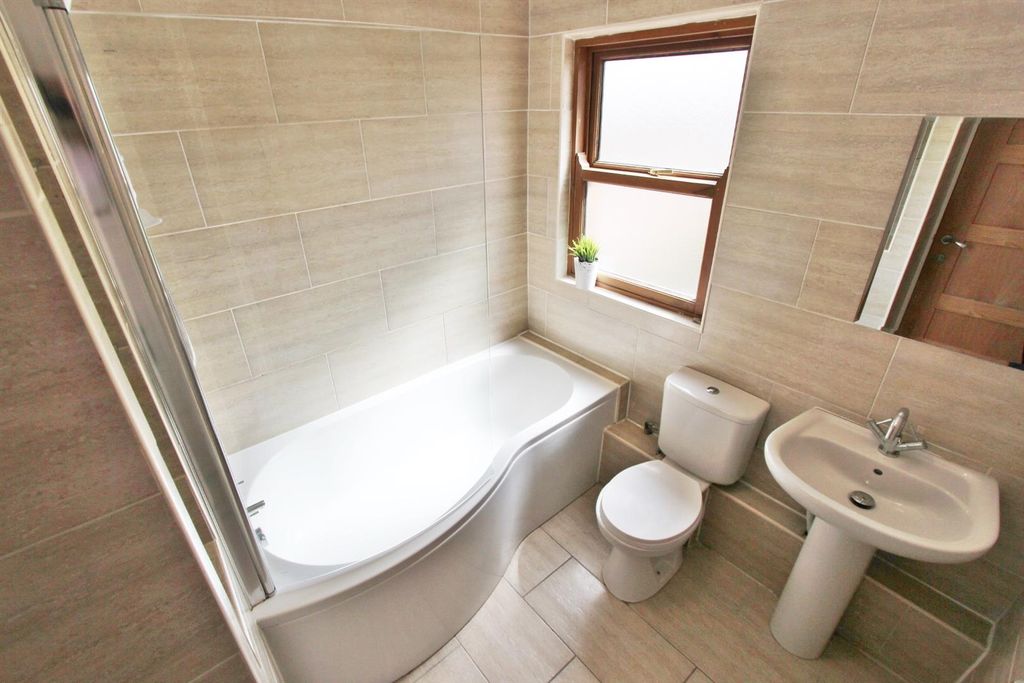 Property photo 3 of 23 Img_6072.Jpg