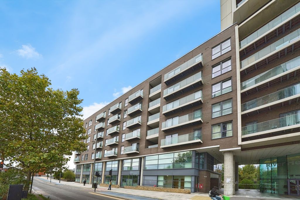 Property photo 3 of 15 Photo