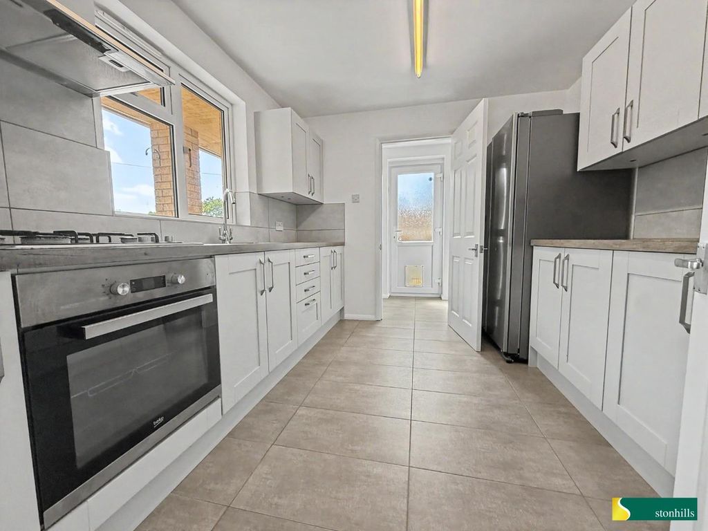 Property photo 3 of 12 4.Jpg