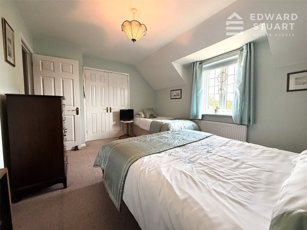 Property photo 3 of 16 Picture No. 01