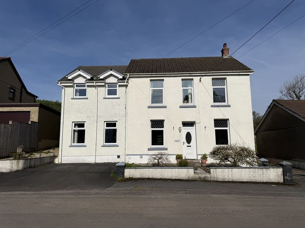 Property photo 1 of 18 Main Image