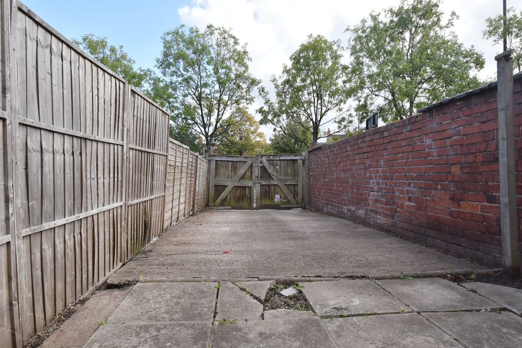 Property photo 2 of 6 Dsc_3059 (1)