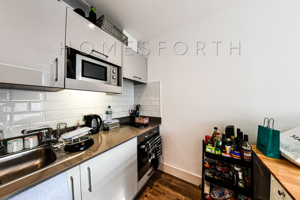 Property photo 2 of 5 Photo 1