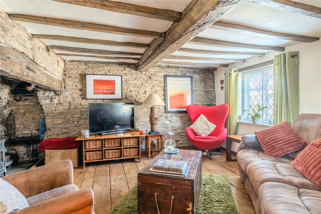 Property photo 3 of 16 Picture No. 21