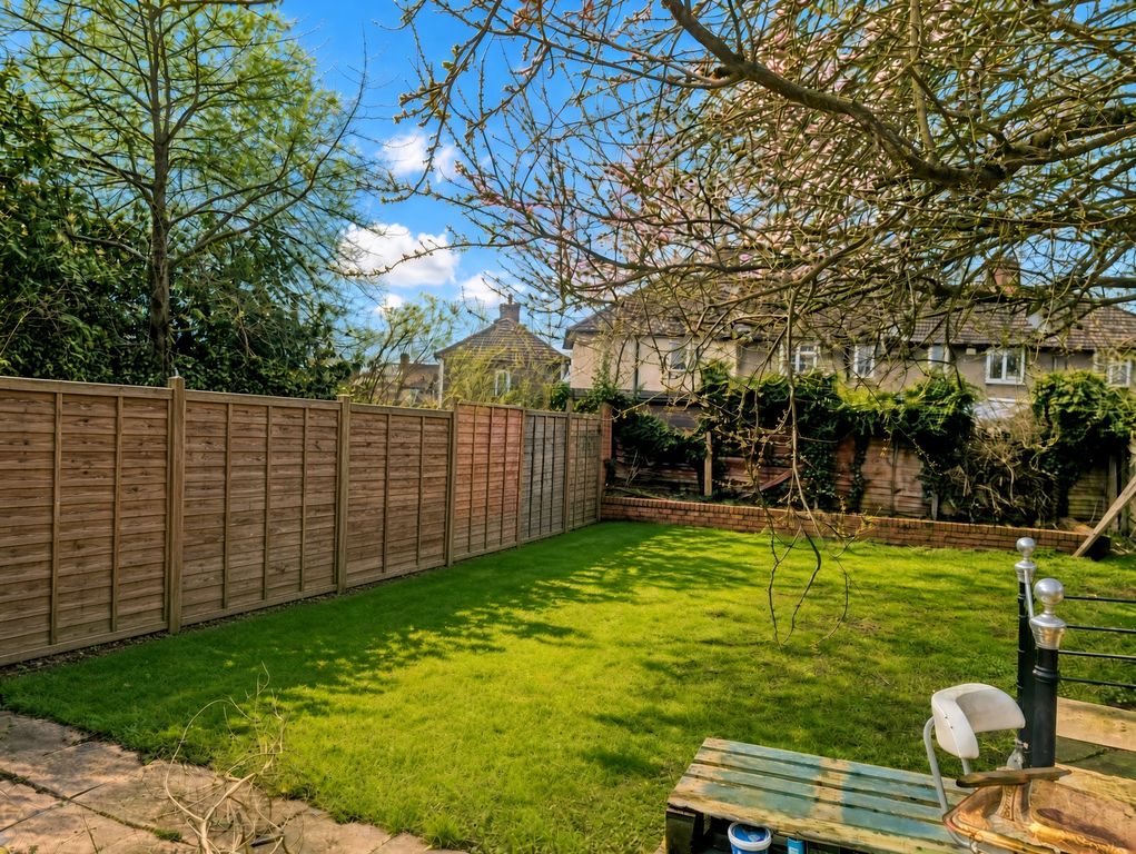Property photo 2 of 6