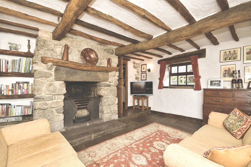 Property photo 3 of 16