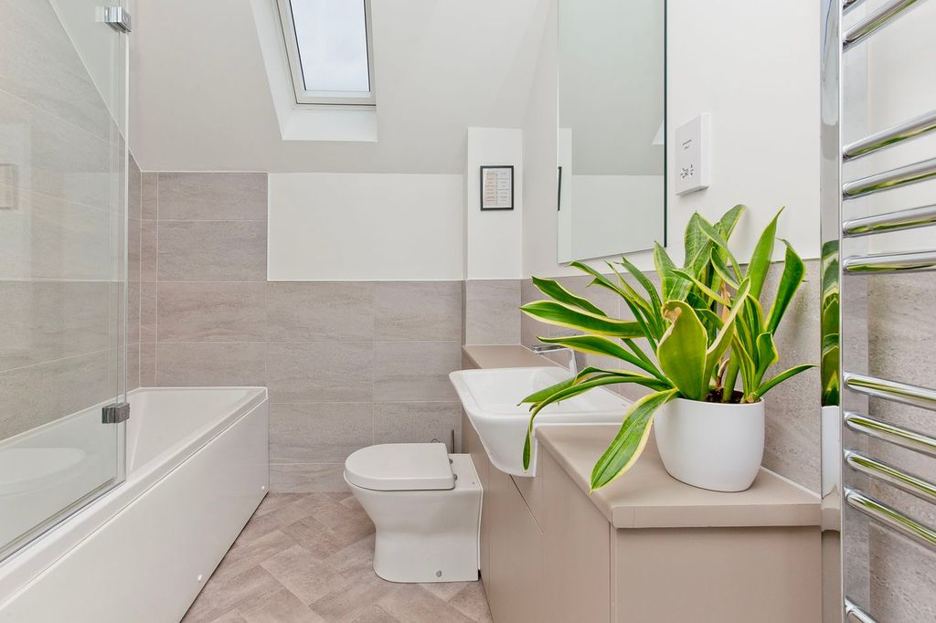 Additional image 13 of 4 bed detached house for saleDuff Street, Perth PH1