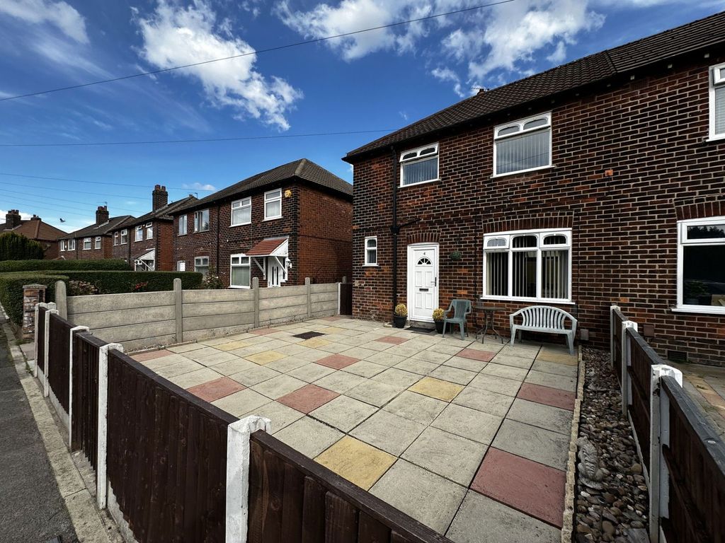 Property photo 1 of 23