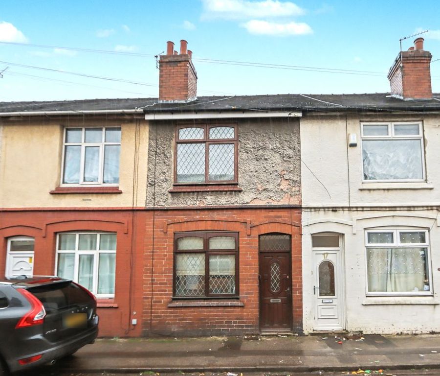 Property photo 1 of 12