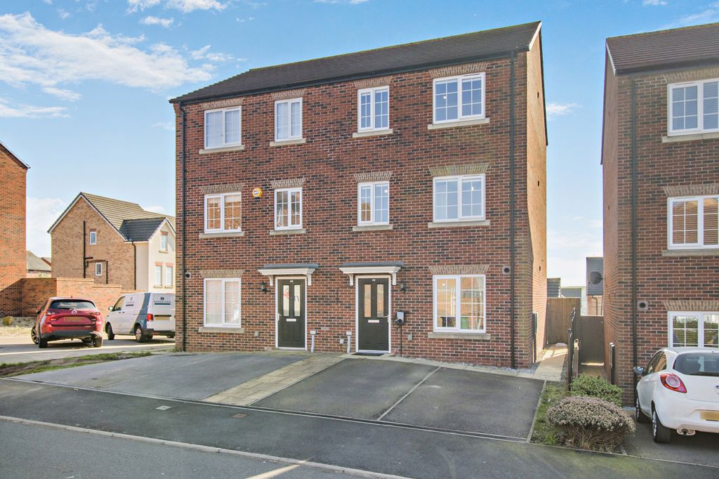 Property photo 1 of 17 Street View