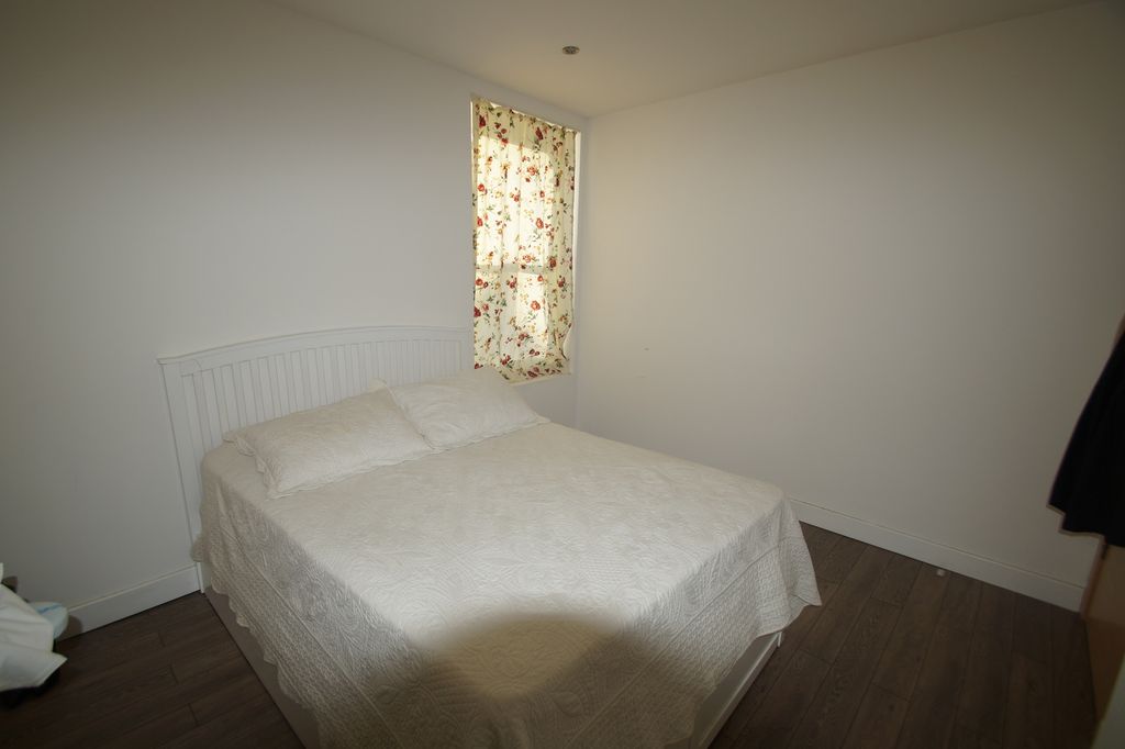 Property photo 2 of 3