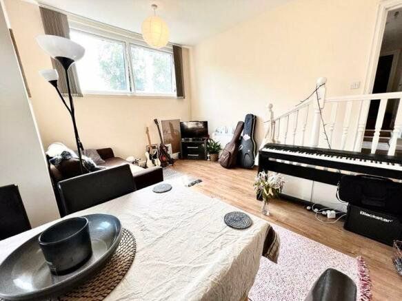 Property photo 3 of 9 Picture No. 07