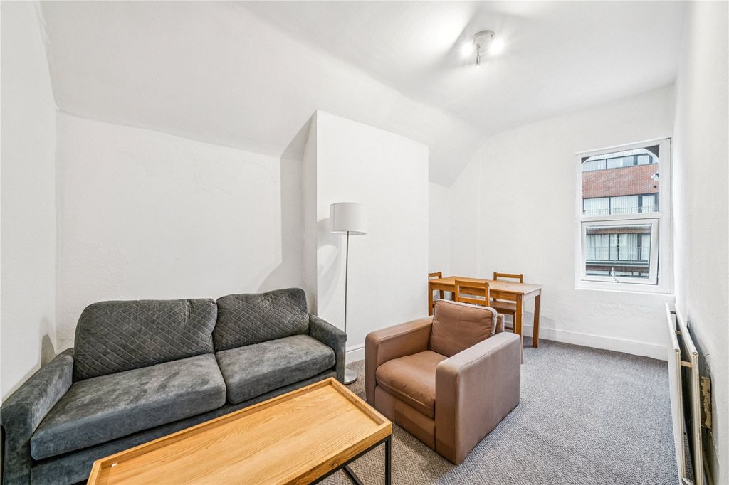 Property photo 1 of 11 Picture No. 07